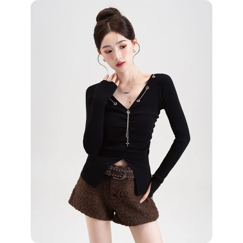 2024新款显瘦长袖短款百搭小个子黑色上衣女小众设计感修身针织衫