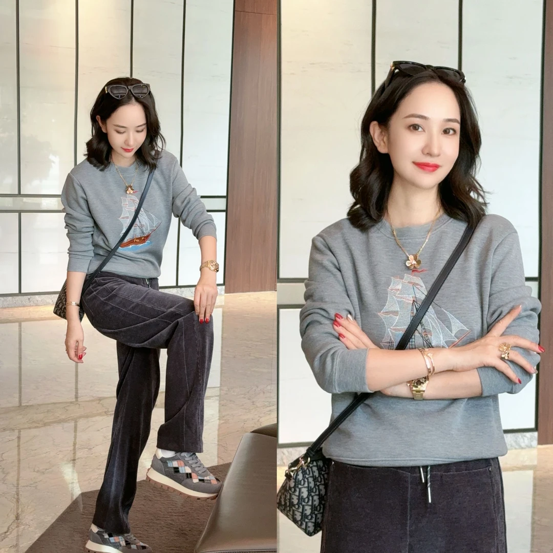 【一帆风顺】秋冬加绒时尚重工刺绣减龄套头卫衣XY241611 JDND轩羽