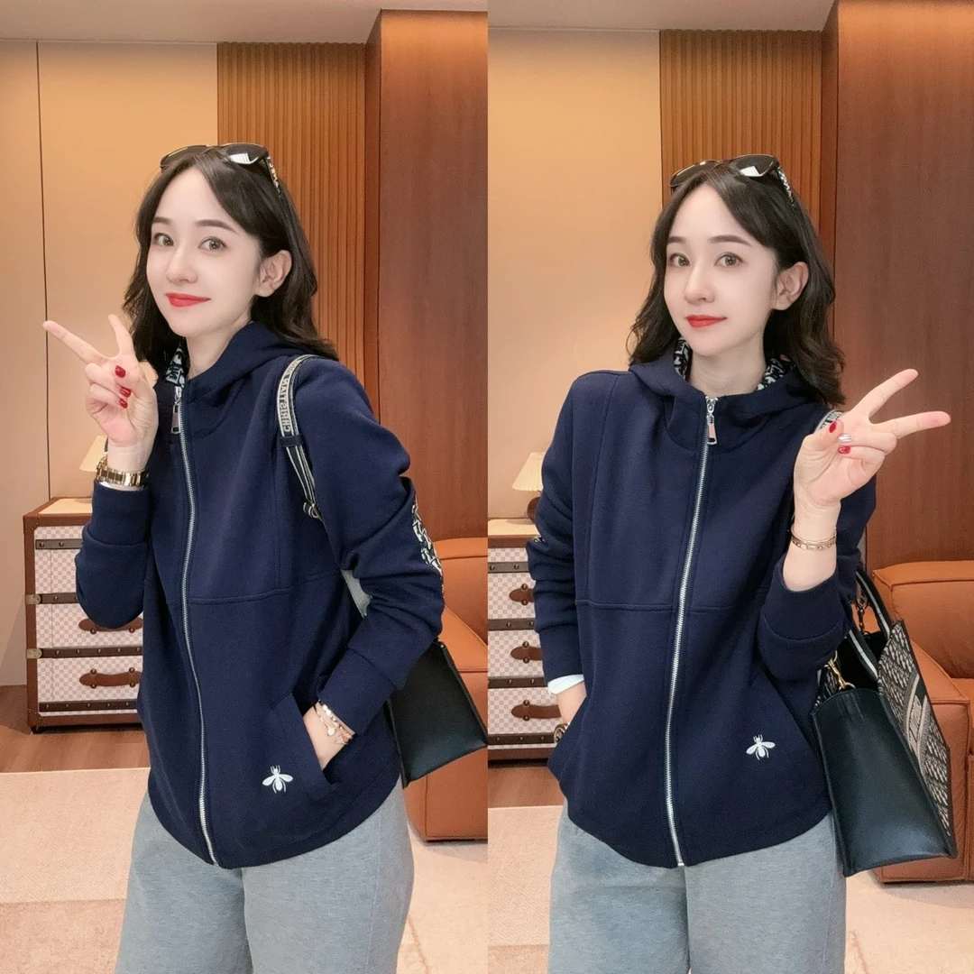 【贴布小蜜蜂】休闲时尚原创字母连帽夹克外套XY241324 JDND轩羽