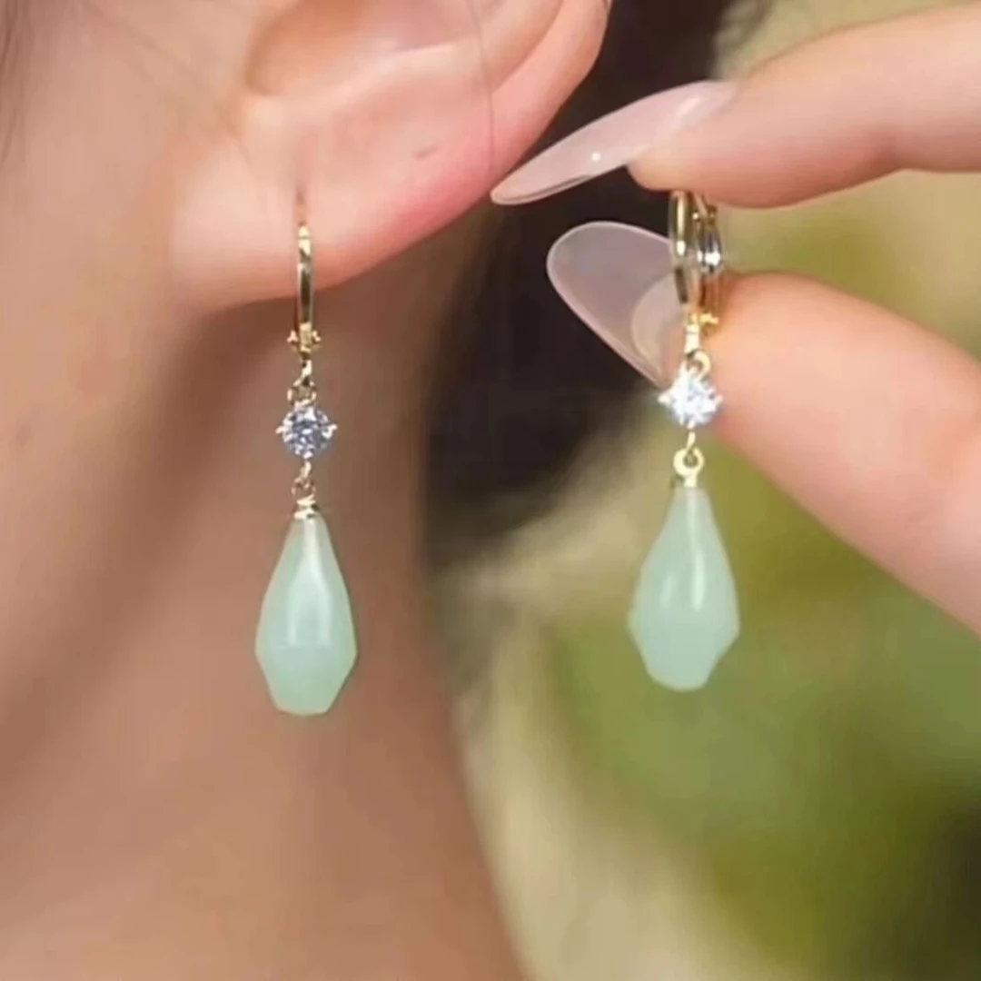 合金耳饰 新中式古风绿色玉兰花水滴耳坠精致百搭耳扣气质耳饰