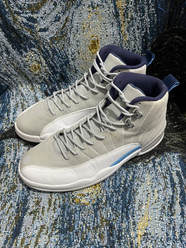 aj12篮球鞋 蓝灰 45码原盒 og 左脚鞋头瑕疵灰白（潮鞋）