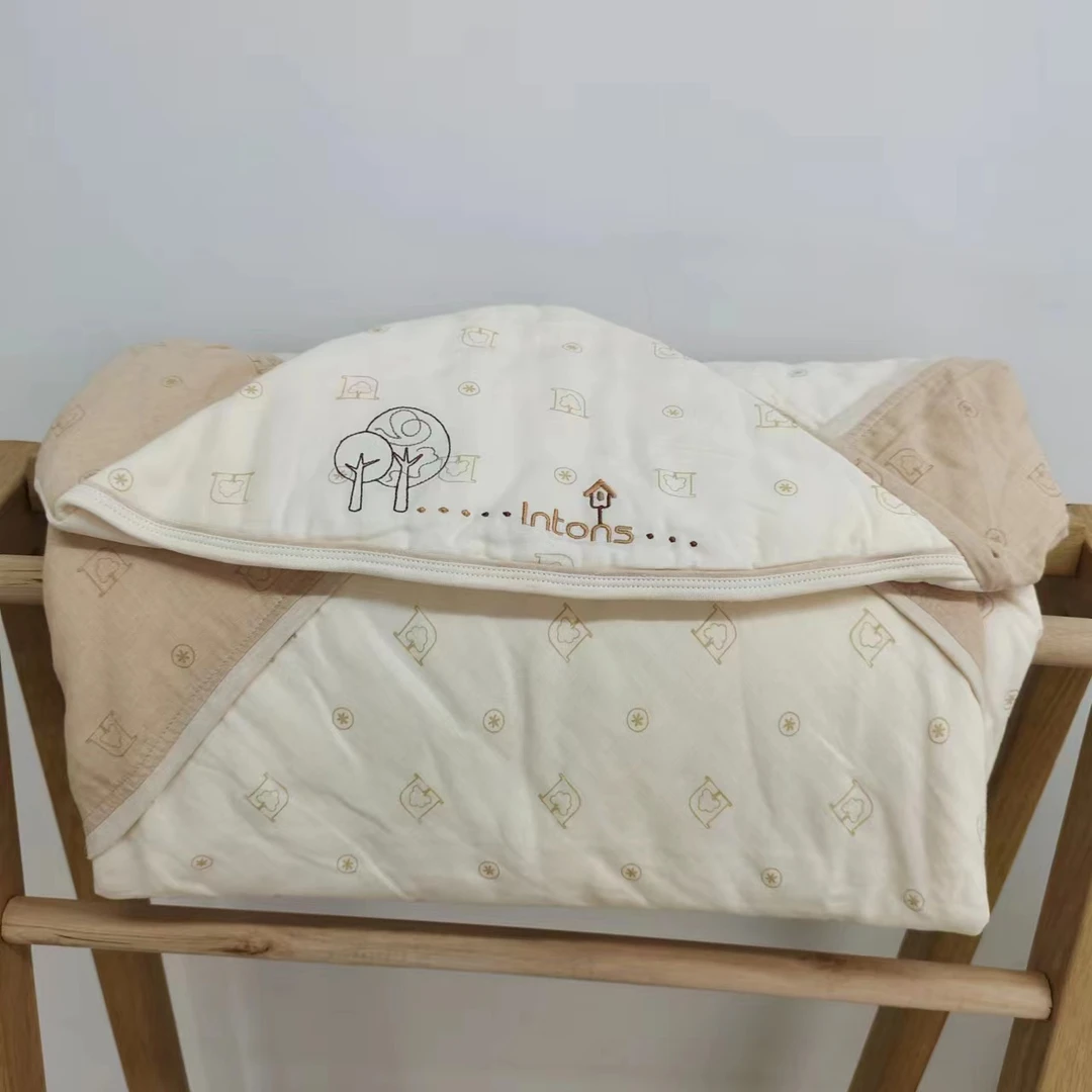 全棉纱布彩棉两用绣花幼儿棉质花柔软抱被新生儿