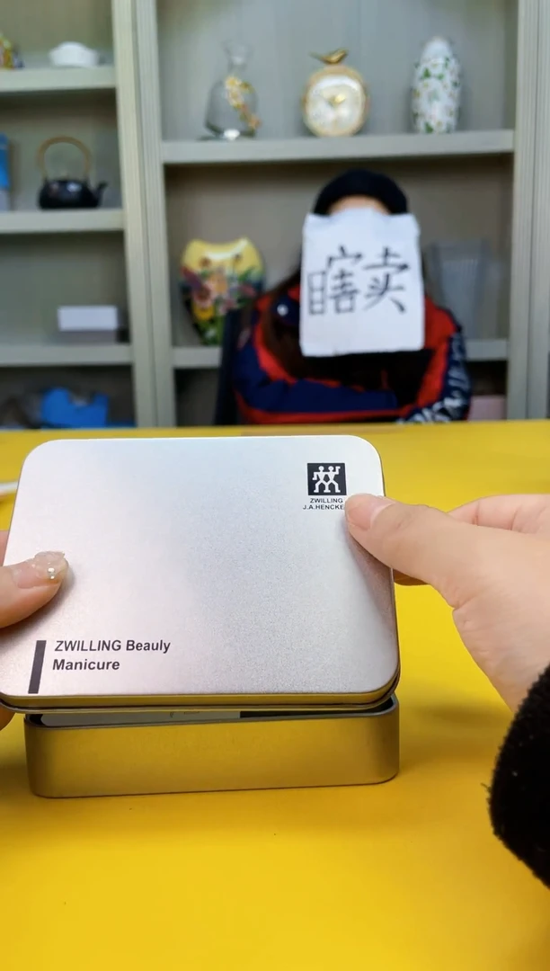 【闪购商品】密胺摆件123123