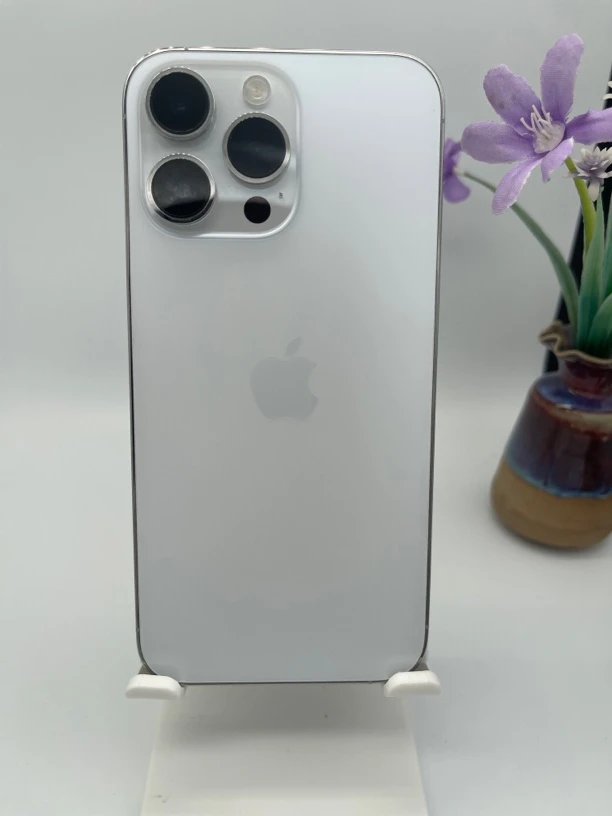 95新 Apple/苹果 14proMax 128G 白色 版本17.5.1