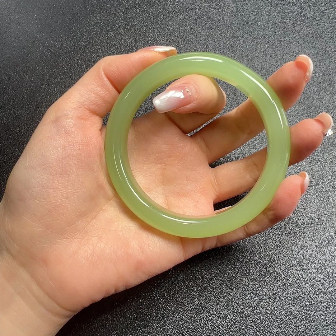 手镯 绿葡萄时尚百搭经典女款手镯53圈口