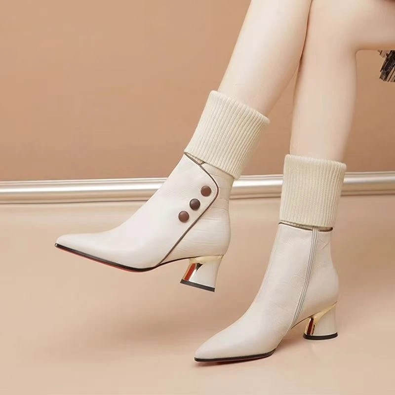 中筒靴女中跟尖头舒适女靴2024新款秋冬女士皮鞋短靴时尚大码女鞋