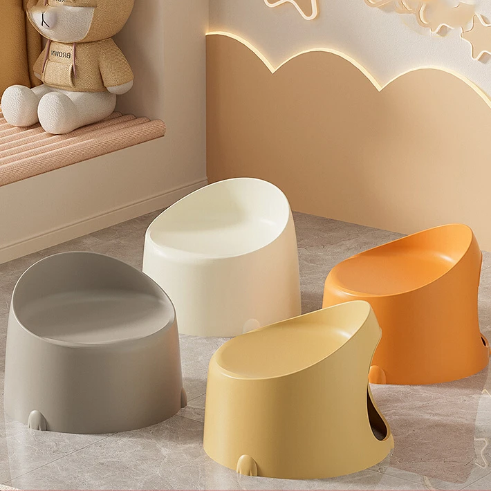 儿童小板凳宝宝家用凳子塑料矮凳客厅靠背椅子换鞋凳可叠放沙发凳