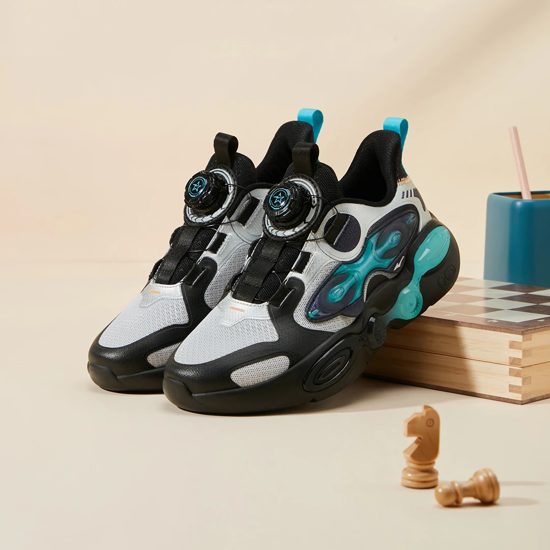 【异瞳】鸿星尔克儿童运动鞋透气旋钮减震防滑篮球鞋 63124303065