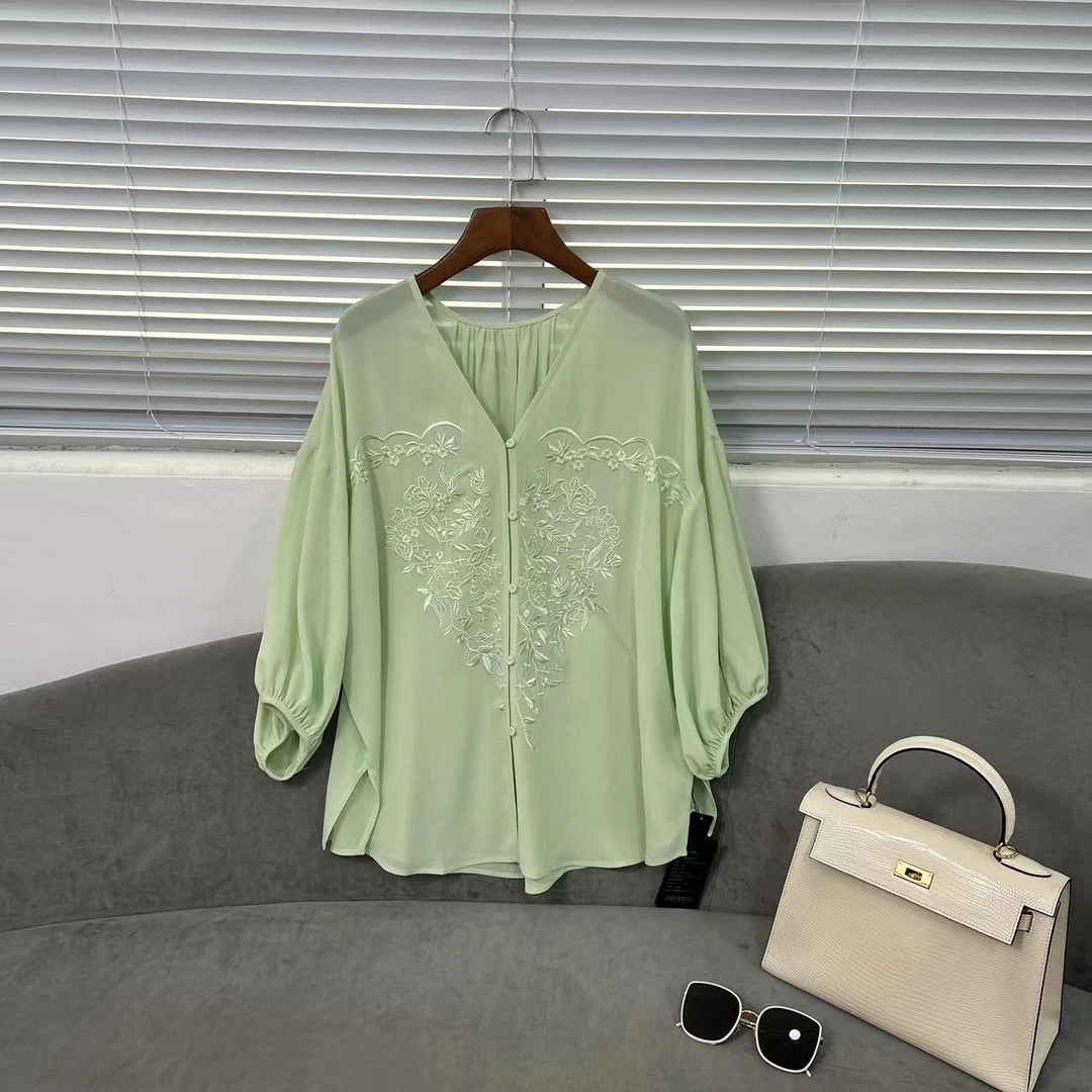 【花滿林】V领宫廷袖重工刺绣包扣桑蚕丝百搭上衣6627