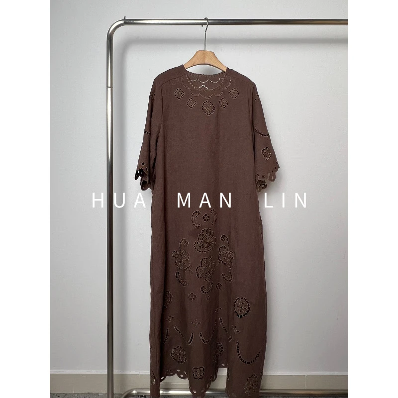 花滿林圆领镂空汉麻普洗+酵洗咖色连衣裙8836