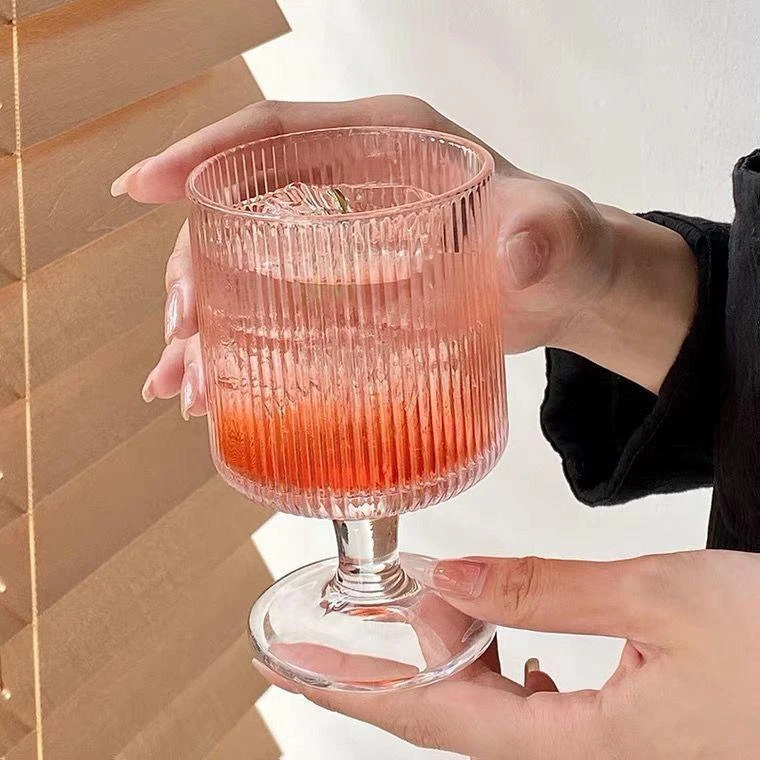 竖条纹高脚杯子ins高颜值家用玻璃杯饮料果汁水杯洋酒杯冰淇淋杯