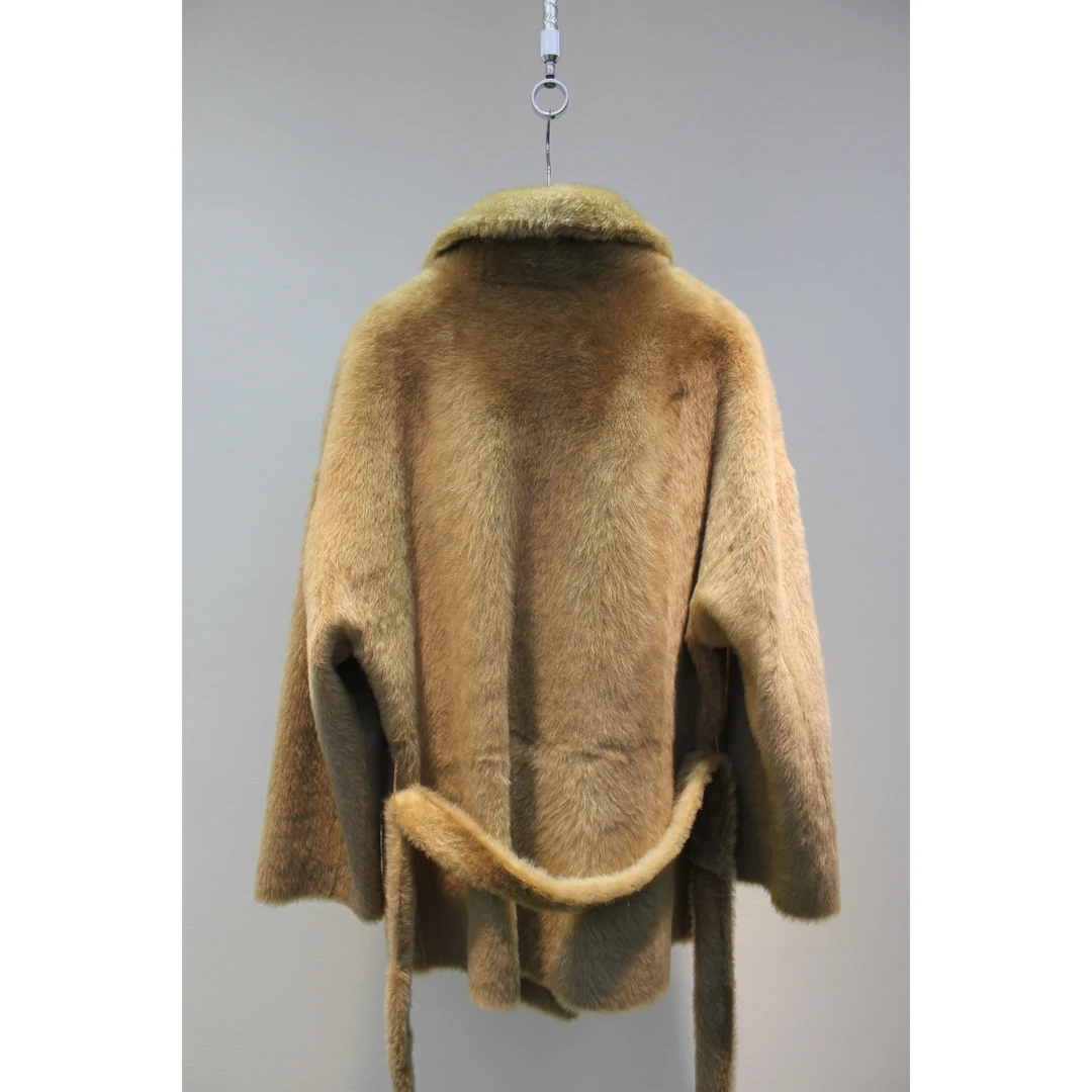 Zoehope鼎奢Lacon 小奶羔拉贡羊皮毛一体复古奢暖经典皮草外套女