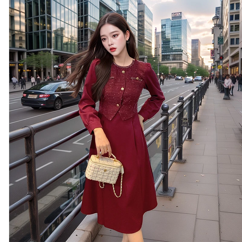 奢姿2024年秋季新款大码女装气质假两件裙子胖妹妹织带拼接连衣裙