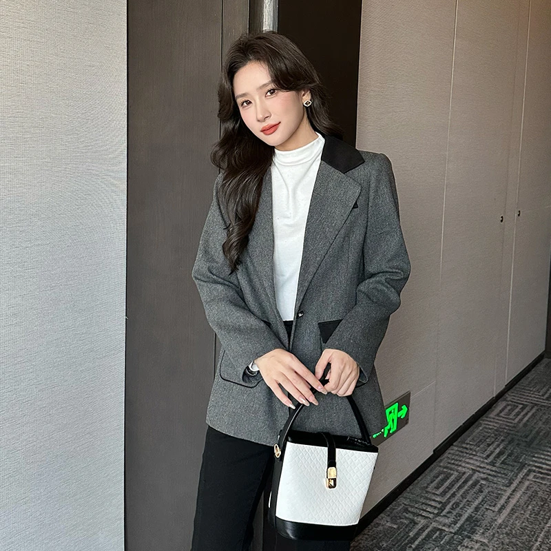 奢姿2025年秋季新款大码女装拼色戗驳领西服上衣胖妹妹休闲外套