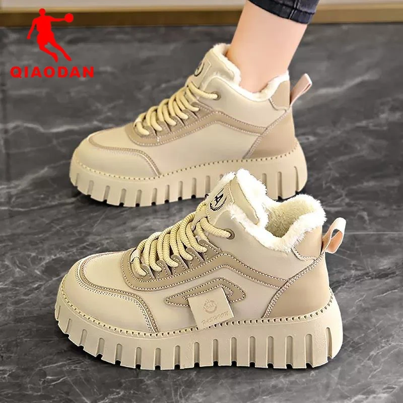 乔丹断码潮牌女鞋高帮2023新款冬季加绒棉鞋显脚小休闲厚底运动老