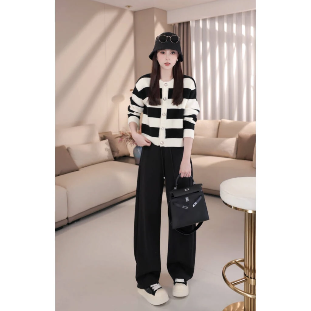 【富士滤镜】B8049秋季新款设计感宽松温柔时髦条纹毛衣开衫外套