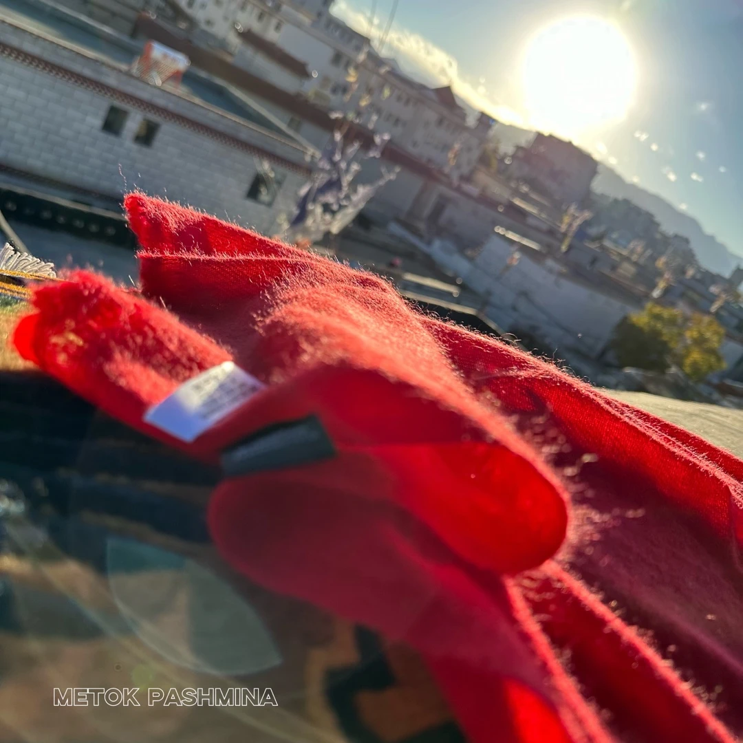 METOK PASHMINA高山山羊绒纯色手工披肩