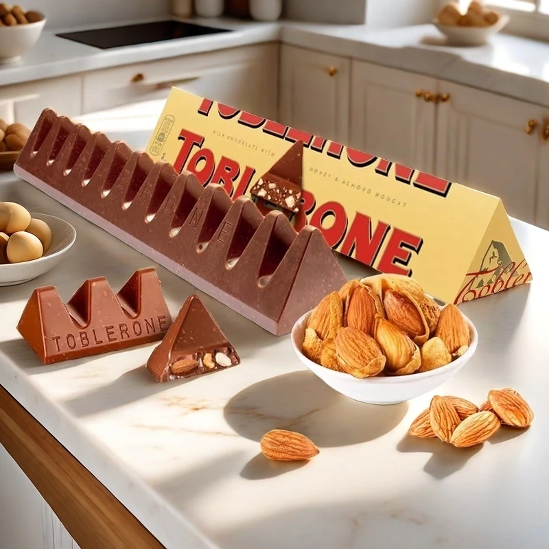 圣诞节瑞士三角巧克力亿滋toblerone黑巧克力牛奶蜂蜜巴旦木杏仁