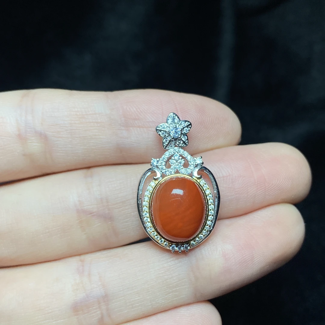 【星浩珠宝】s925银镶南红吊坠19-2T109H68【10*12】配链