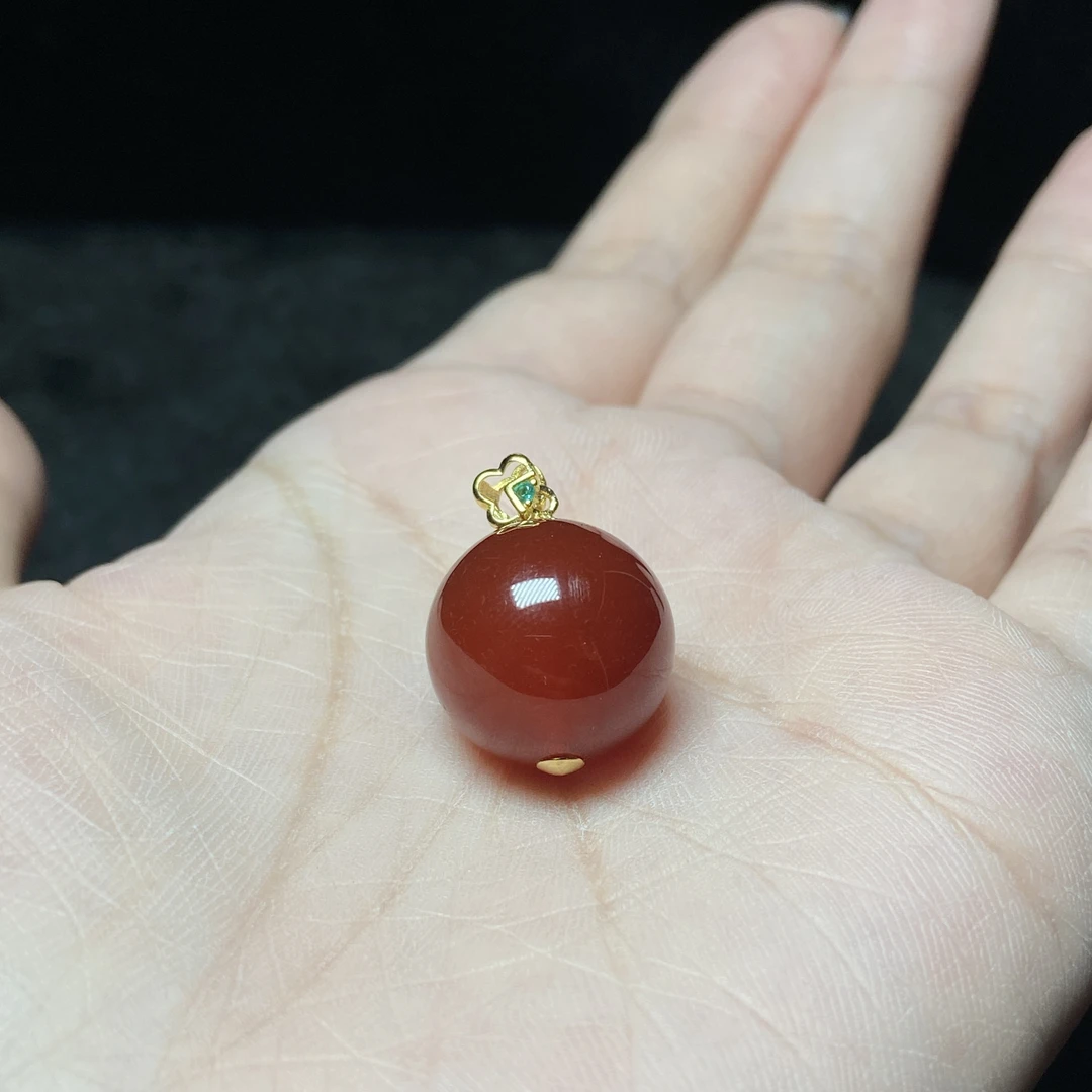 【星浩珠宝】s925银镶玛瑙圆珠吊坠22-2T08H114【15mm+】