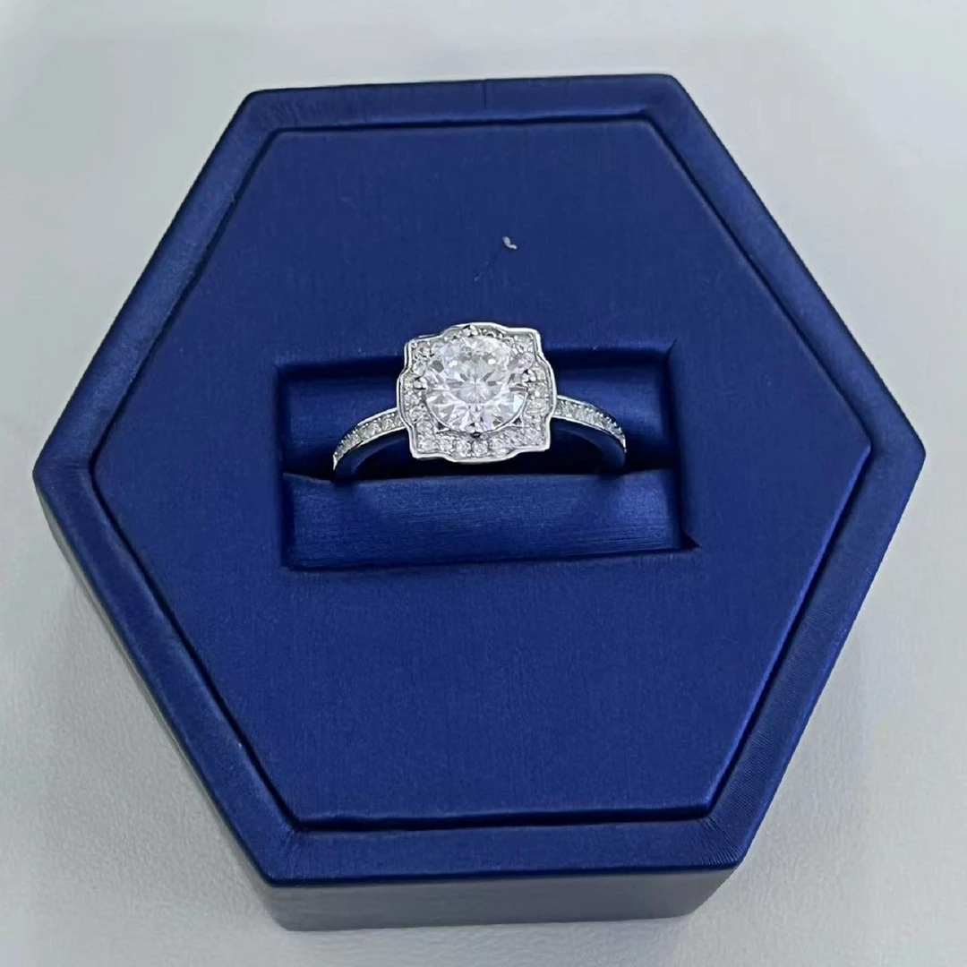 925银莫桑石银制品 【冰阿姨专属】s925银镶嵌莫桑戒指12-1DT135H06