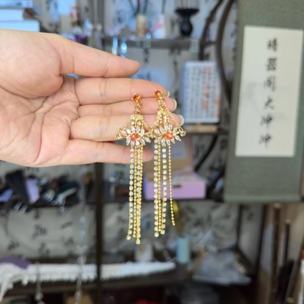 合金锆石耳饰 新款铜合金耳环长流苏