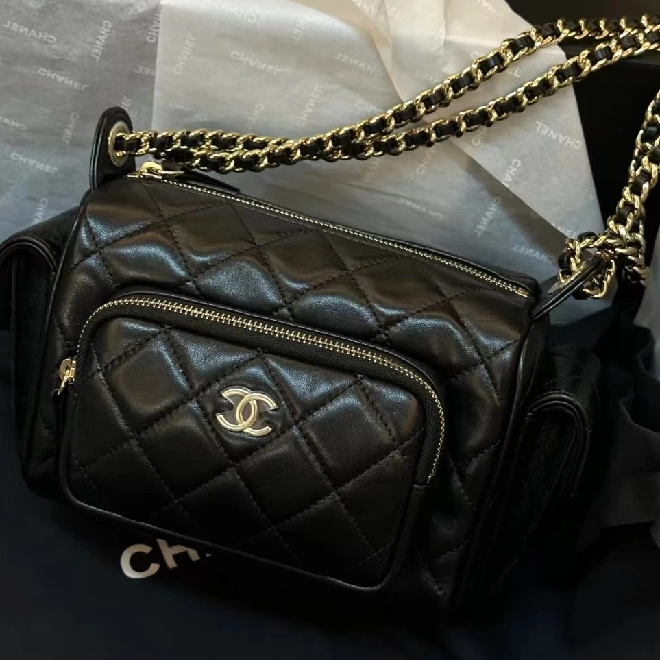 全新未使用 Chanel/香奈儿 黑金口袋相机包