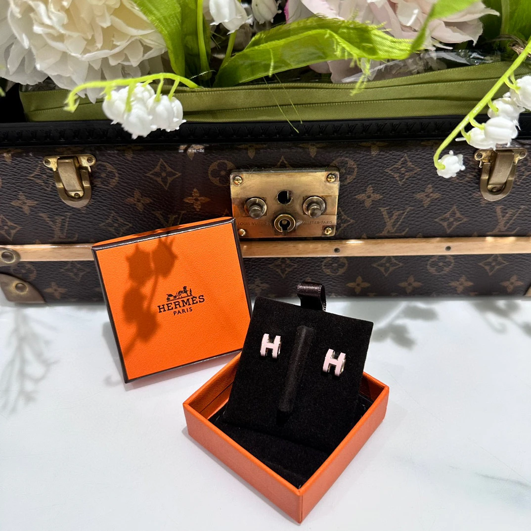 99新 Hermes/爱马仕 粉色珐琅mini pop耳钉/货号236533