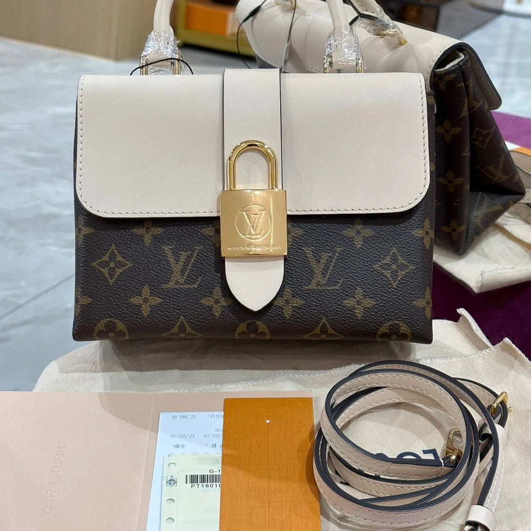 99新 LouisVuitton/路易威登 2410388 老花拼奶昔白锁头包 19