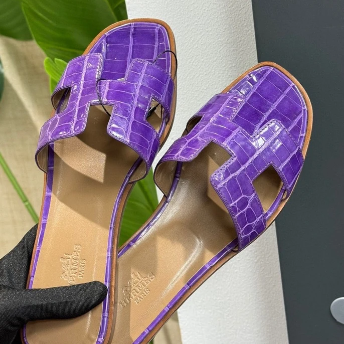 95新 Hermes/爱马仕 货号2412132 /水晶紫鳄鱼皮H拖鞋