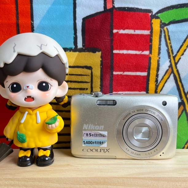 9新 Nikon/尼康 尼康s3100 1400w像素 网红款 成色如图 有配件