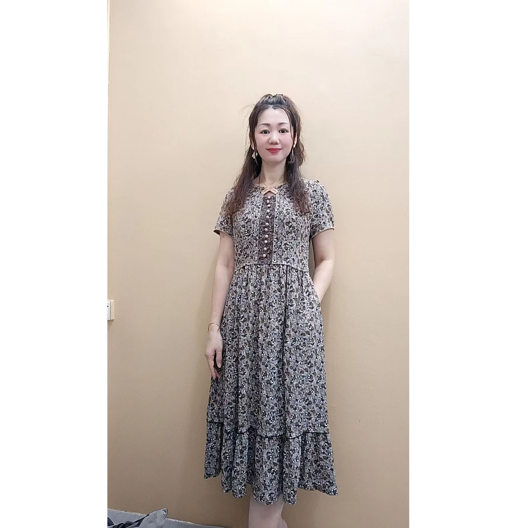 国风特色碎花连衣裙