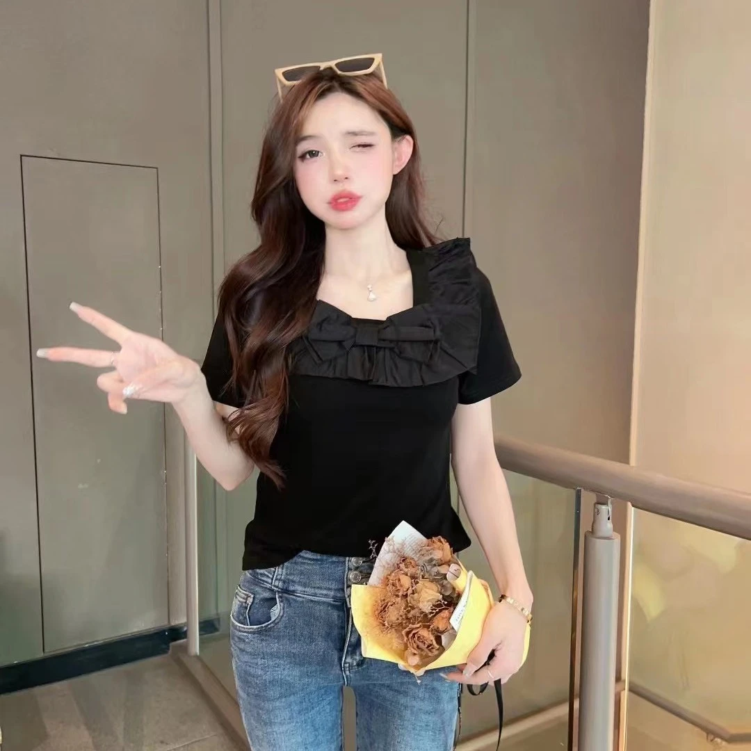 一卡女装法式气质方领洋气夏季时尚设计感小众显瘦百搭