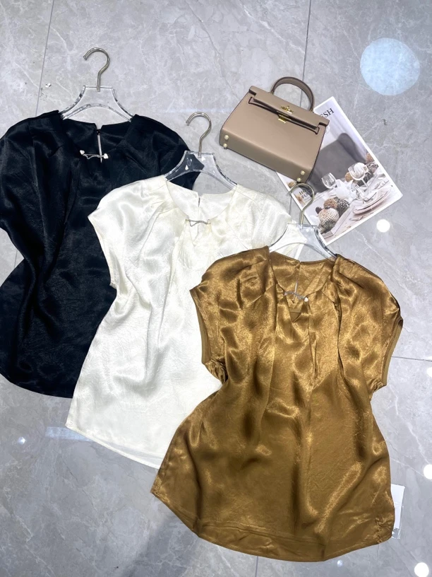 圆领褶皱设计简约百搭小衫7988