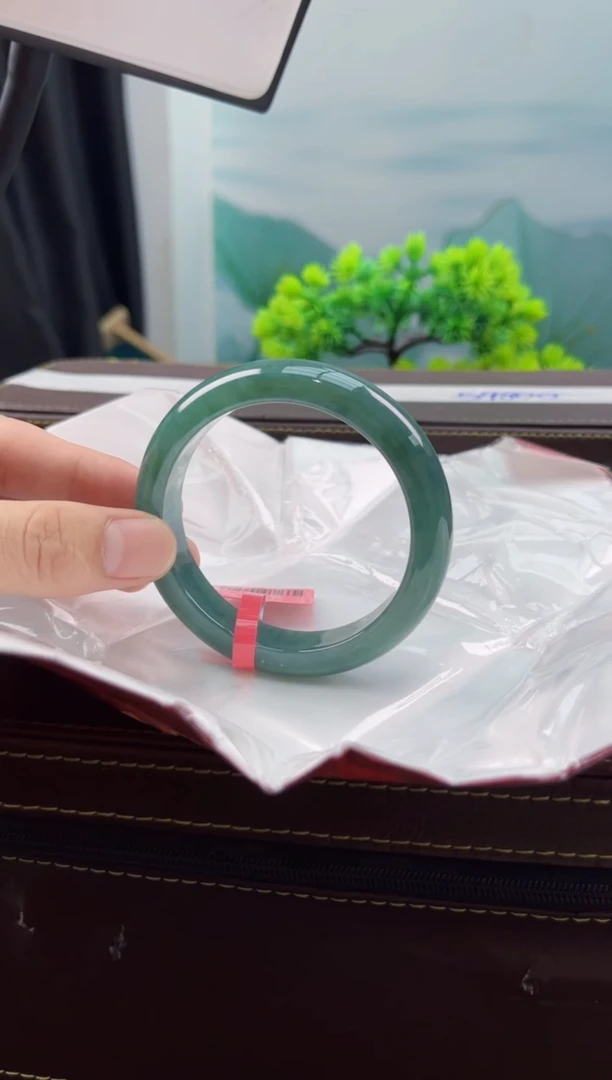 【闪购商品】翡翠手镯未镶嵌翡翠手镯33