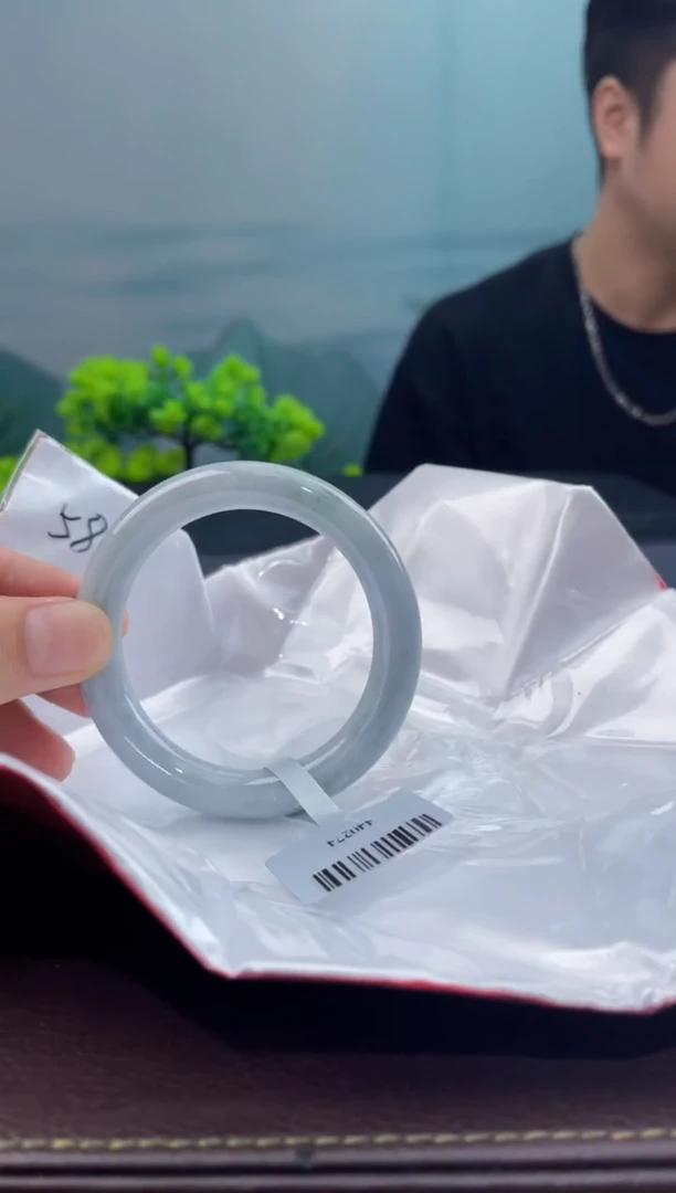 【闪购商品】翡翠手镯未镶嵌3翡翠手镯