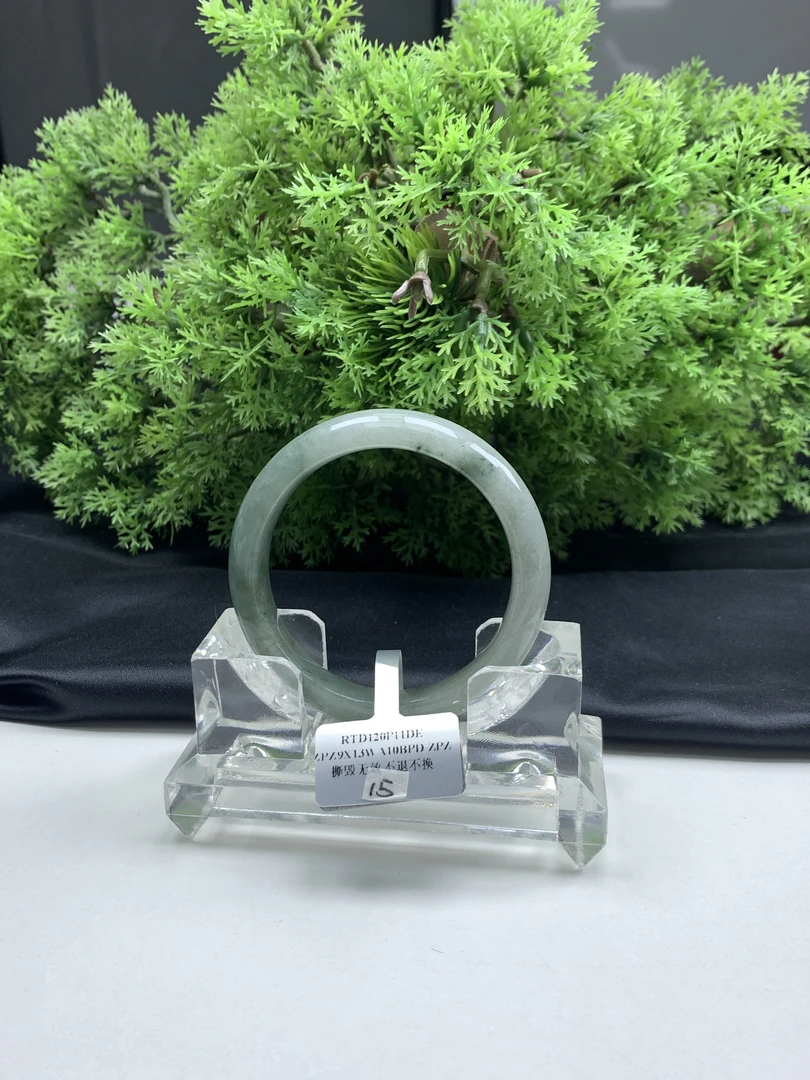 刘思懿【边城刀客】翡翠手镯-雅芳-F-15