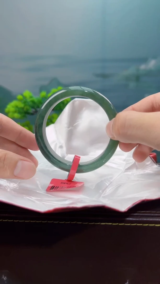 【闪购商品】翡翠手镯未镶嵌7翡翠手镯