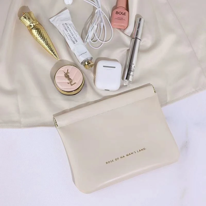 弹片化妆包便携口红收纳袋小号随身迷你包包大容量小包补妆包PU防