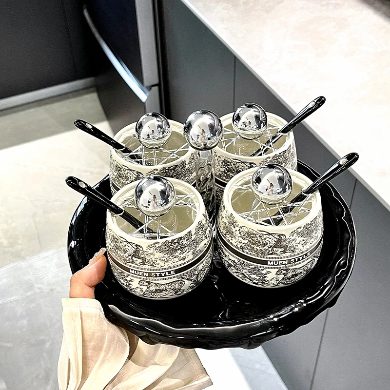 轻奢陶瓷调料盒厨房盐罐家用调味罐套装高档调料品佐料收纳盒带盖