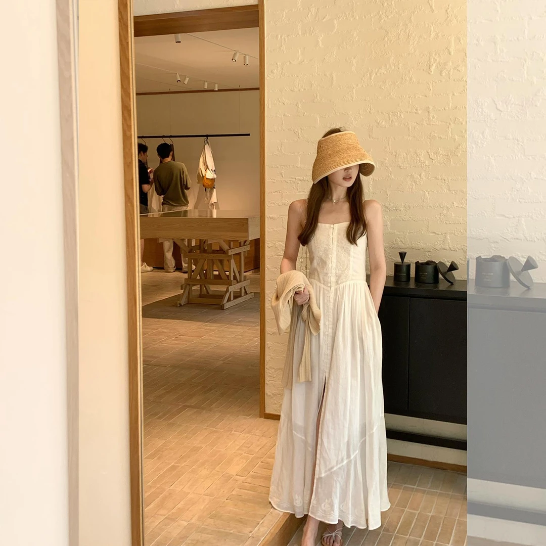 轻奢网红款 Purity纯白茉莉_重工刺绣后打揽开叉度假小白裙