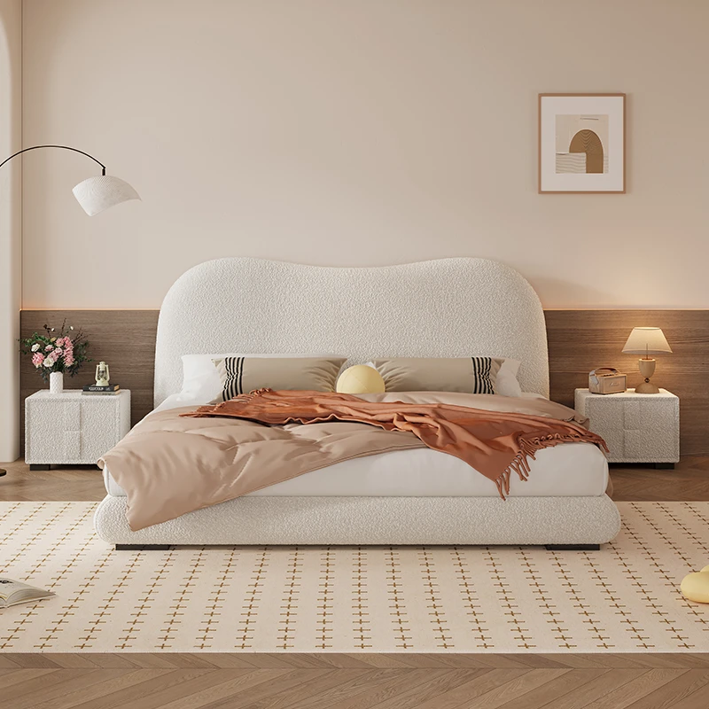 主卧现代简约轻奢北欧奶油风布艺床ins风羊羔绒1.8米双人床高端床