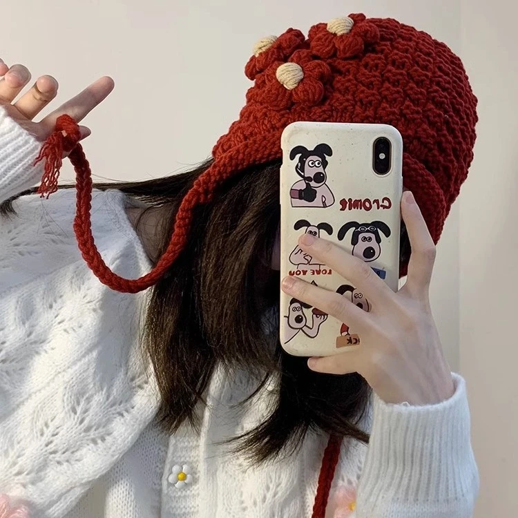 日系甜美手工编织针织帽子女秋冬季保暖护耳绑带流苏红色毛线帽