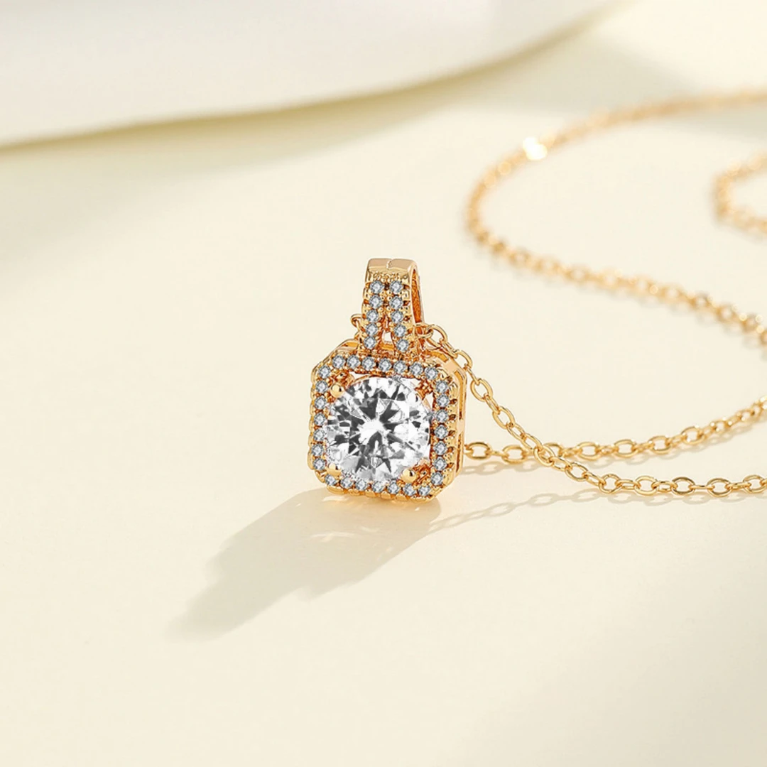 双11爆款方包吊坠香槟金色满镶新款简约公主方包女神闪耀百搭划算