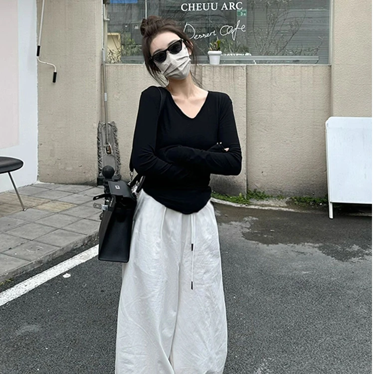 夏季黑色长袖t恤女款2024新款爆款酷飒拽姐显瘦遮肉初秋穿搭上衣