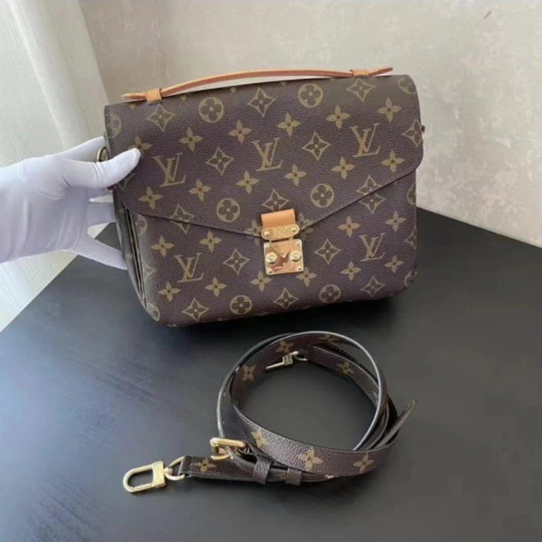 95新 LouisVuitton/路易威登 莉哥精选/单肩包/老花邮差2178
