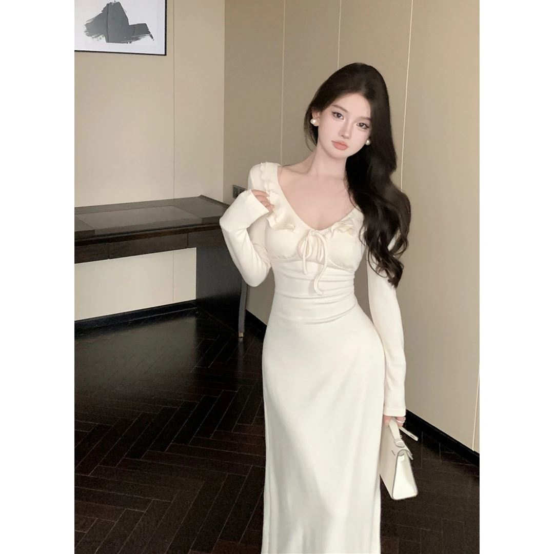 御姐高级感荷叶边v领长袖纯欲连衣裙内搭打底修身包臀长裙秋冬季