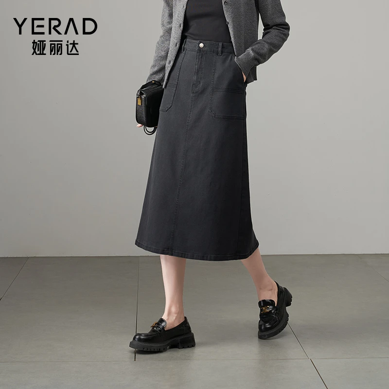 娅丽达秋款牛仔A字半身裙显瘦女裙气质高腰通勤穿搭女装时尚直裙