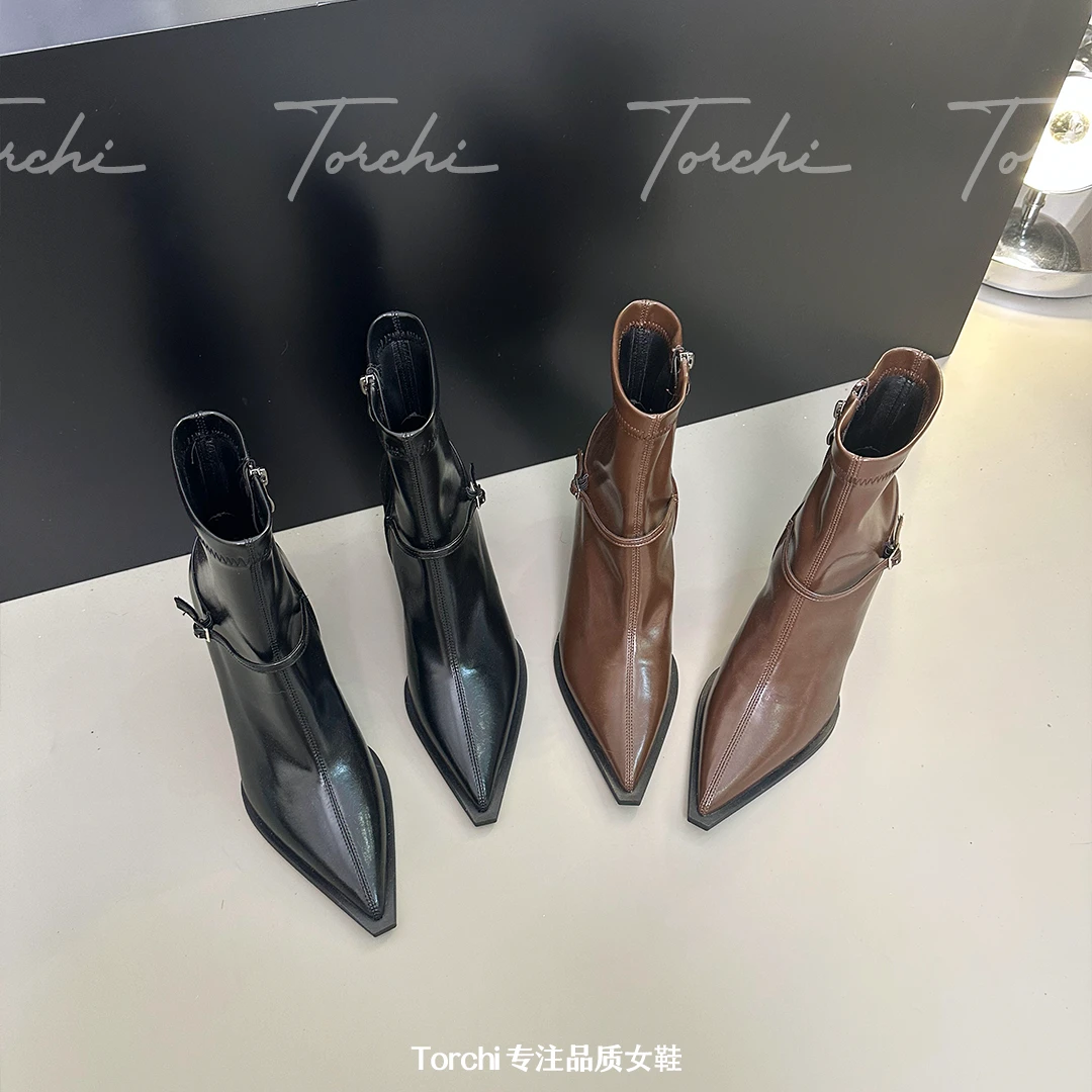 TORCHI / Y*L博主感 / 爆显瘦尖头高跟短靴女2024秋季细跟软皮