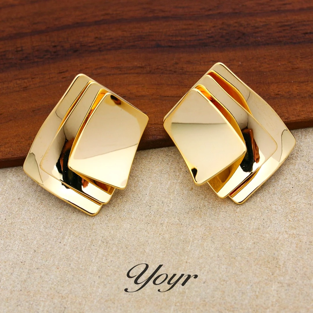 YOYR 铜合金耳饰 立体波浪几何耳环日韩简约大气轻奢精致气质耳环